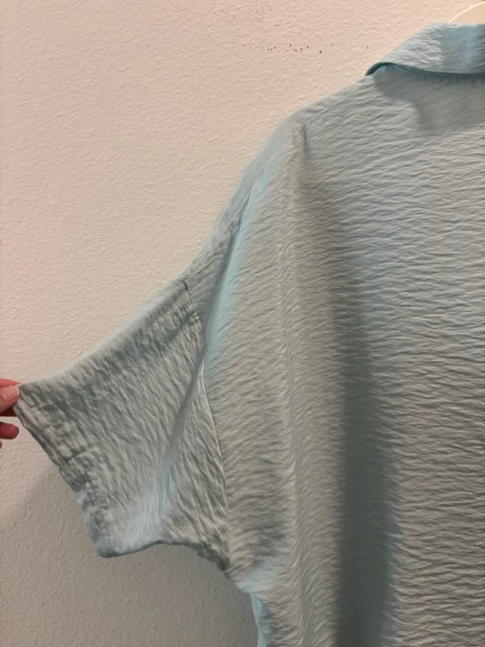 NWT Anthropologie The Dylon Short-Sleeve Wide-Placket Top in Blue, size S - Picture 6 of 7